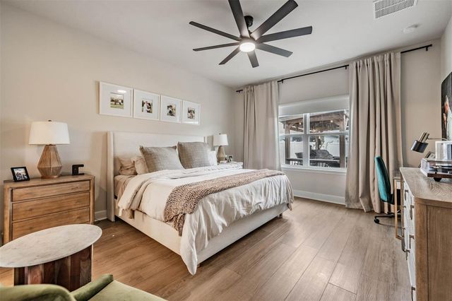 29345 MEADOWCROFT AVENUE, Wesley Chapel, FL 33544