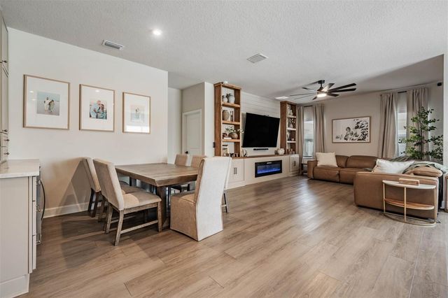 29345 MEADOWCROFT AVENUE, Wesley Chapel, FL 33544