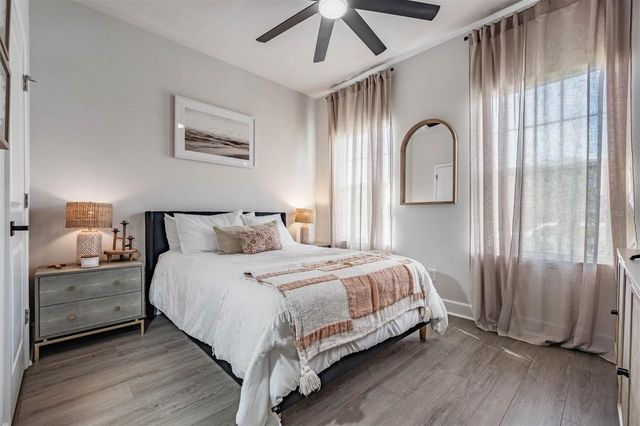 29345 MEADOWCROFT AVENUE, Wesley Chapel, FL 33544