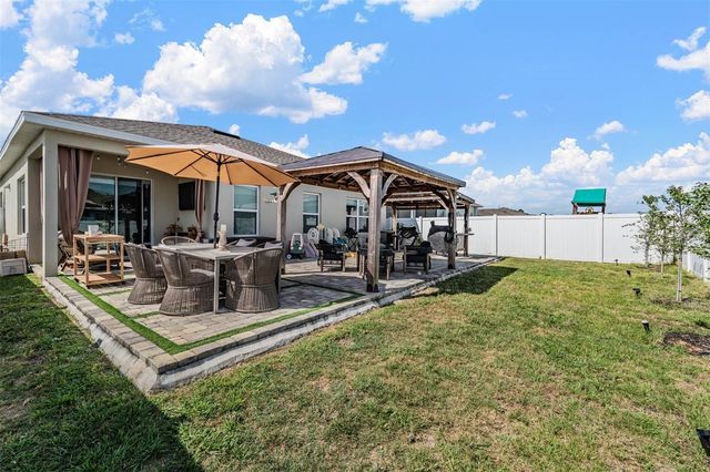 29345 MEADOWCROFT AVENUE, Wesley Chapel, FL 33544