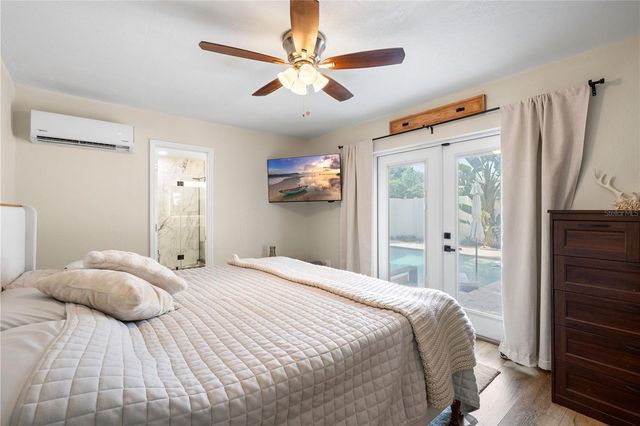 6623 12TH TERRACE N, St Petersburg, FL 33710