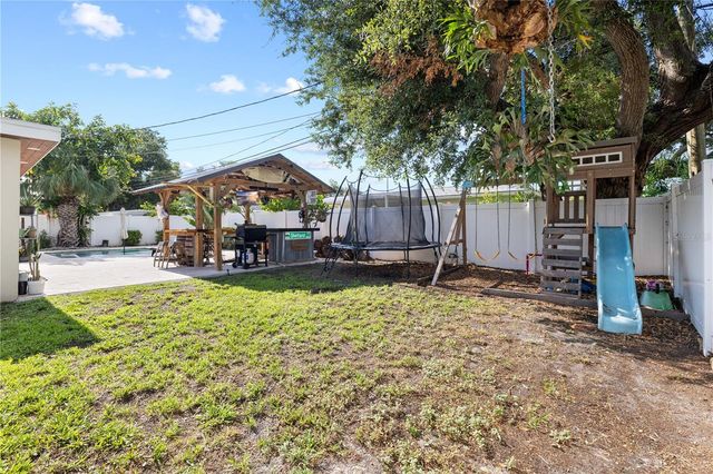 6623 12TH TERRACE N, St Petersburg, FL 33710