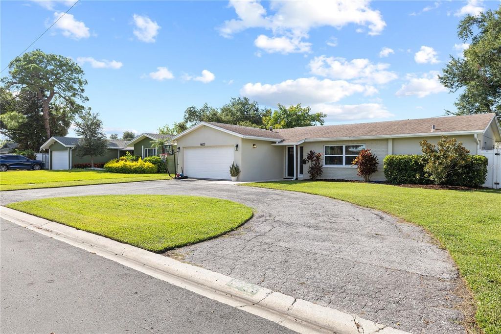 6623 12TH TERRACE N, St Petersburg, FL 33710