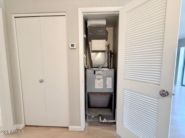 1004 E OSBORN Road E, Phoenix, AZ 85014