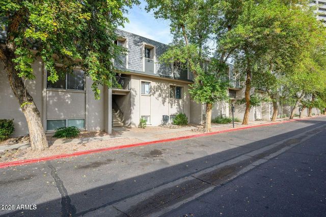 1004 E OSBORN Road E, Phoenix, AZ 85014