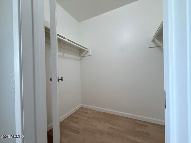 1004 E OSBORN Road E, Phoenix, AZ 85014