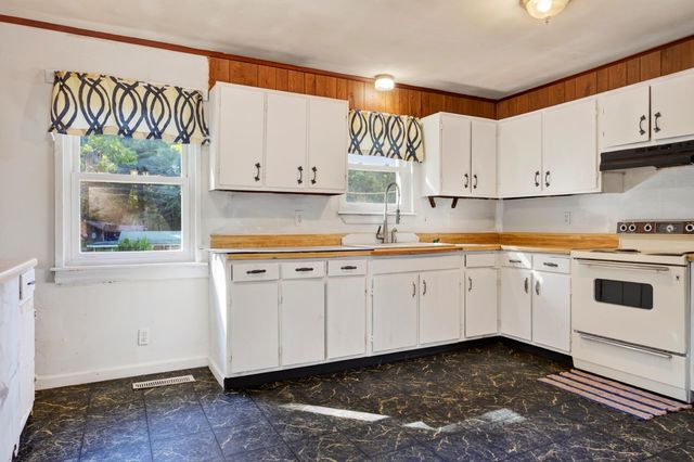3501 Wilson Avenue, Signal Mountain, TN 37377