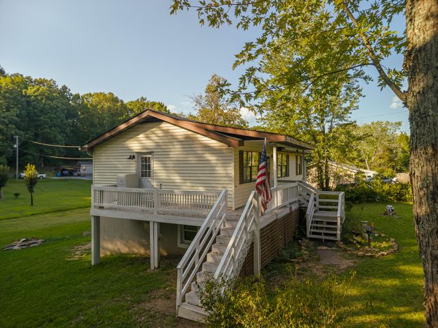 3501 Wilson Avenue, Signal Mountain, TN 37377