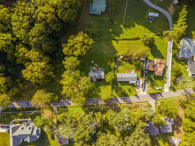 3501 Wilson Avenue, Signal Mountain, TN 37377