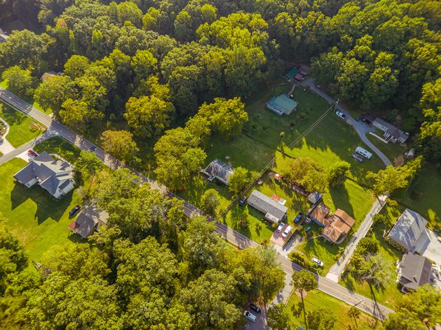 3501 Wilson Avenue, Signal Mountain, TN 37377
