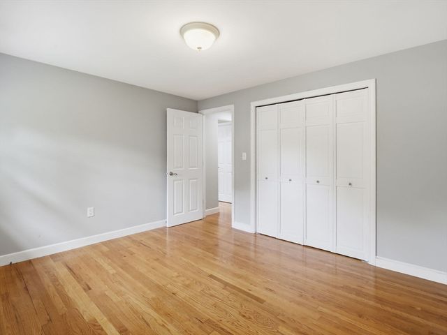 35 Southern Ave, Weymouth, MA 02188