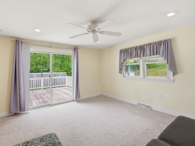 35 Southern Ave, Weymouth, MA 02188