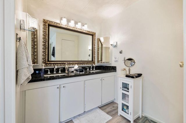 246 Laredo Drive, Palm Springs, CA 92264