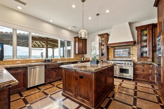 4909 Del Mar Mesa Rd, San Diego, CA 92130
