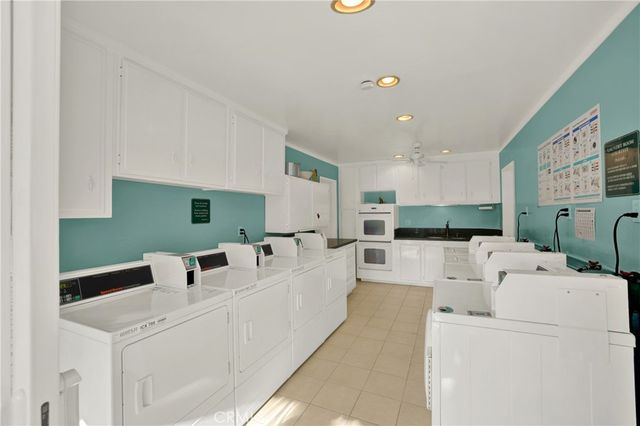 31561 Table Rock Drive 213, Laguna Beach, CA 92651