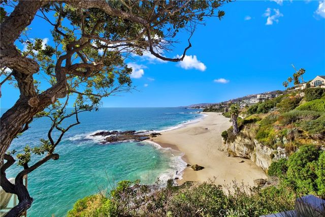 31561 Table Rock Drive 213, Laguna Beach, CA 92651