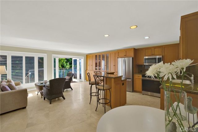 31561 Table Rock Drive 213, Laguna Beach, CA 92651