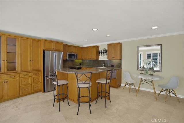 31561 Table Rock Drive 213, Laguna Beach, CA 92651