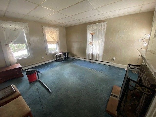 32 Vernon St, Waltham, MA 02453