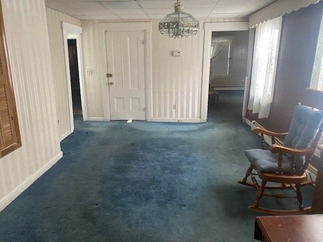 32 Vernon St, Waltham, MA 02453