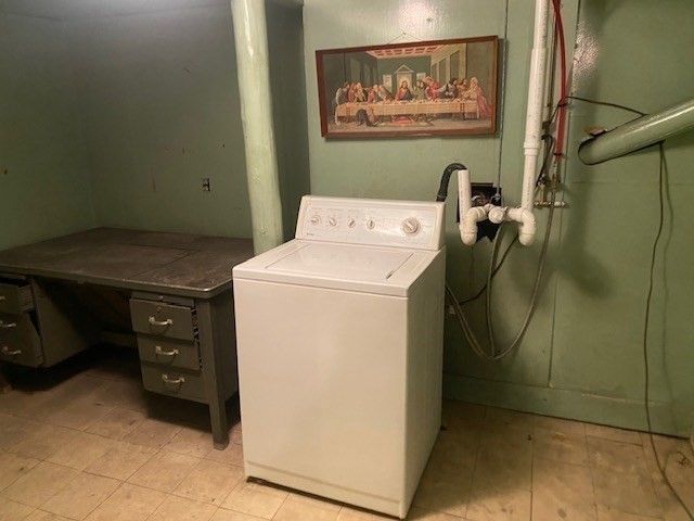 32 Vernon St, Waltham, MA 02453