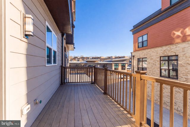 3510 BELLFLOWER LN, Rockville, MD 20852