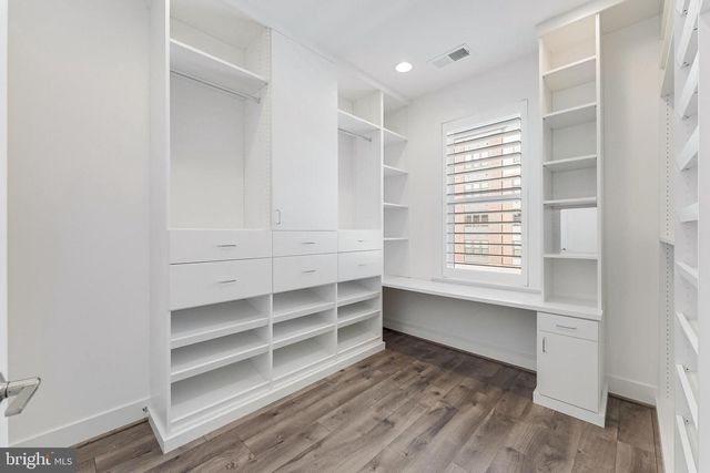 3510 BELLFLOWER LN, Rockville, MD 20852