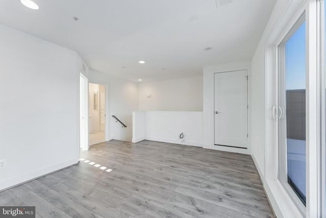 3510 BELLFLOWER LN, Rockville, MD 20852