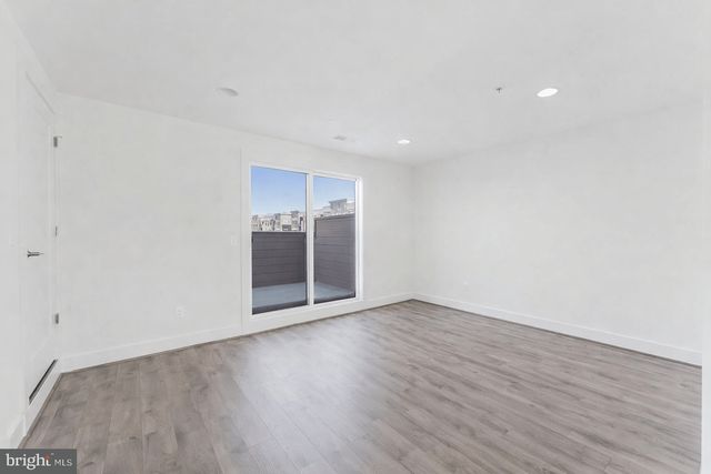 3510 BELLFLOWER LN, Rockville, MD 20852