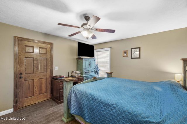 1522 W Flowers Road, Terry, MS 39170