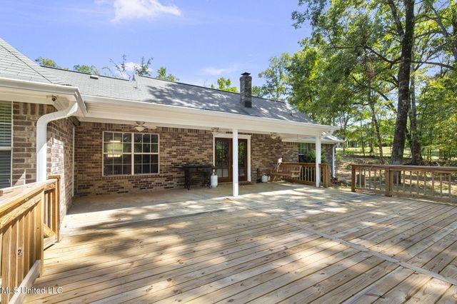 1522 W Flowers Road, Terry, MS 39170