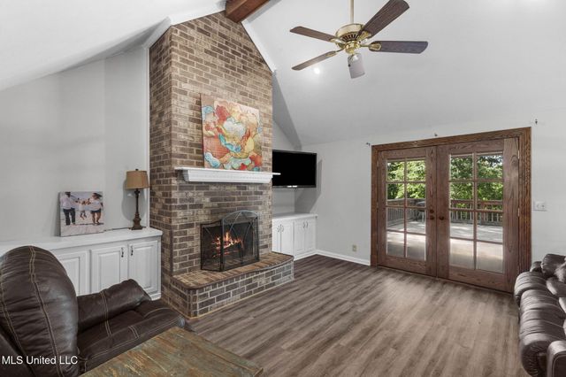 1522 W Flowers Road, Terry, MS 39170
