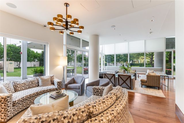 1918 Olive Street 3403, Dallas, TX 75201