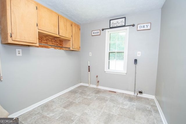 88 Sweeper Smith Road, Newnan, GA 30263