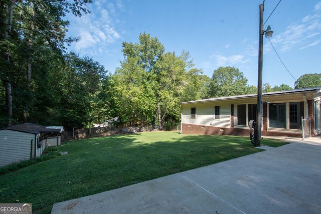 88 Sweeper Smith Road, Newnan, GA 30263