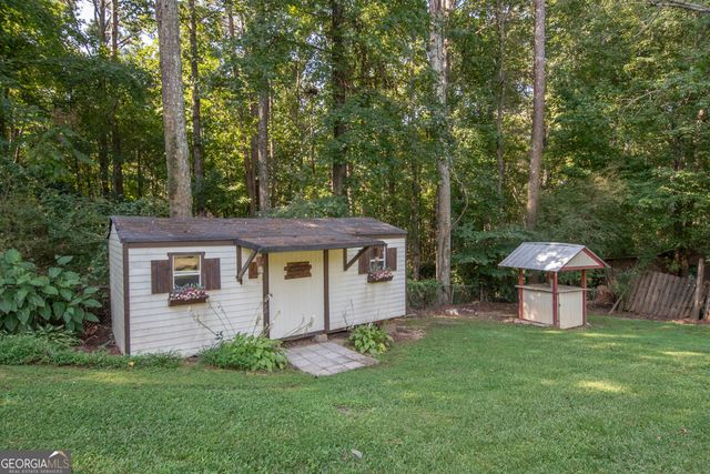 88 Sweeper Smith Road, Newnan, GA 30263