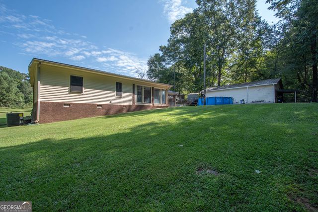 88 Sweeper Smith Road, Newnan, GA 30263