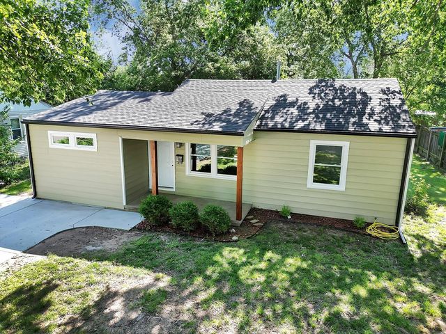 4556 S Laclede, Wichita, KS 67217