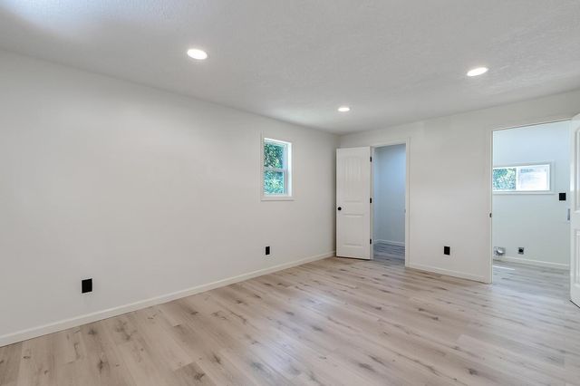 4556 S Laclede, Wichita, KS 67217