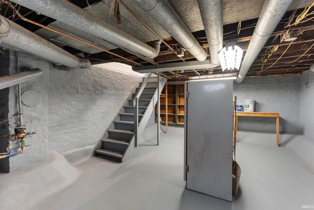 1652 High Street, Fort Wayne, IN 46808