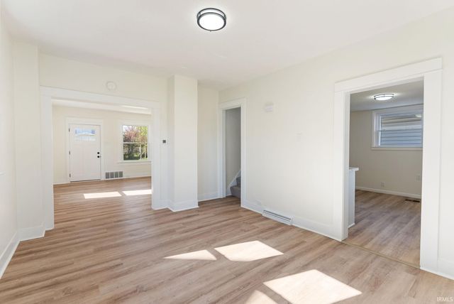 1652 High Street, Fort Wayne, IN 46808