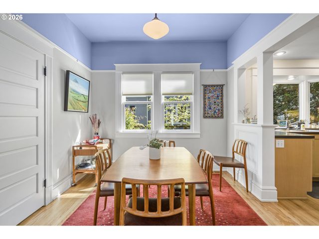2217 Ne 12TH Ave, Portland, OR 97212