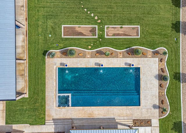 9018 County Rd 6850, Lubbock, TX 79407