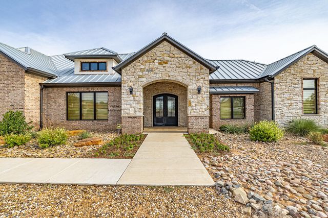 9018 County Rd 6850, Lubbock, TX 79407