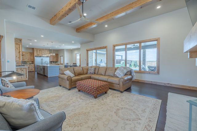 9018 County Rd 6850, Lubbock, TX 79407