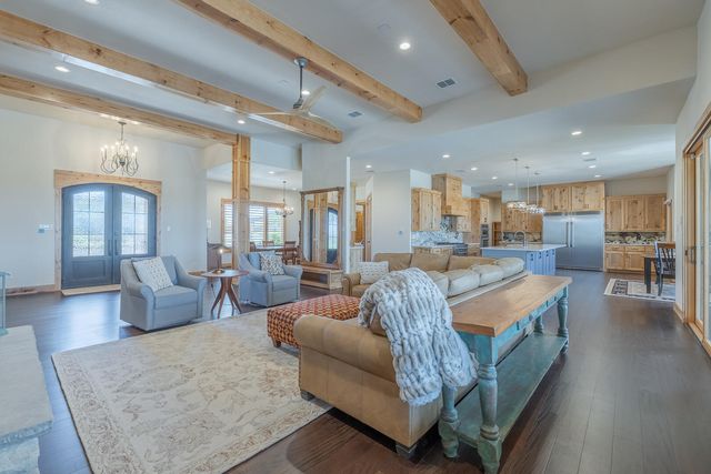 9018 County Rd 6850, Lubbock, TX 79407