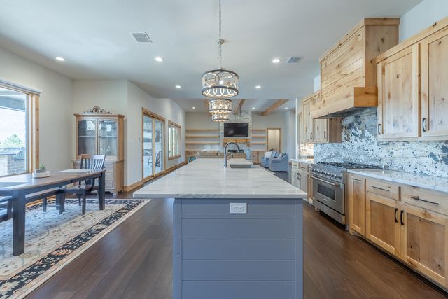 9018 County Rd 6850, Lubbock, TX 79407