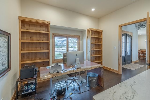 9018 County Rd 6850, Lubbock, TX 79407