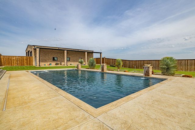 9018 County Rd 6850, Lubbock, TX 79407