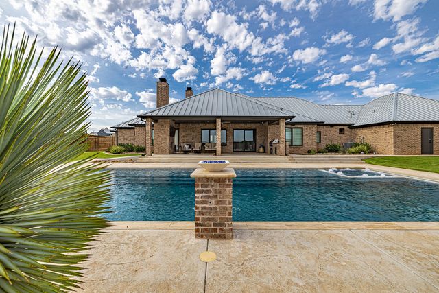 9018 County Rd 6850, Lubbock, TX 79407